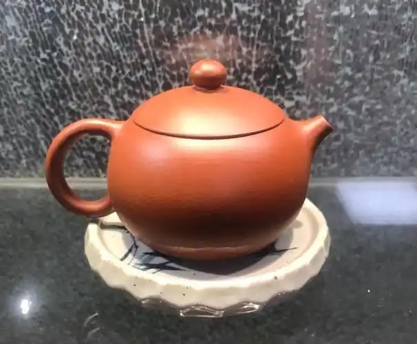 宜兴紫砂西施壶